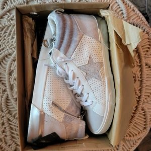 Vintage Havana sneakers